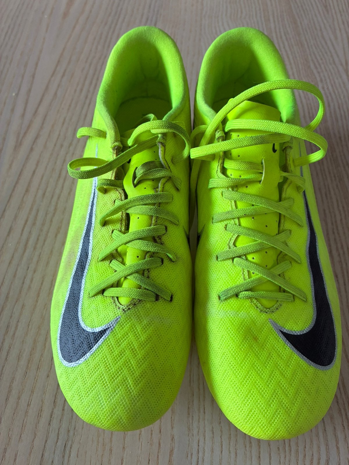 Voetbalschoenen Nike Mercurial maat 39, Sport en Fitness, Ophalen, Zo goed als nieuw