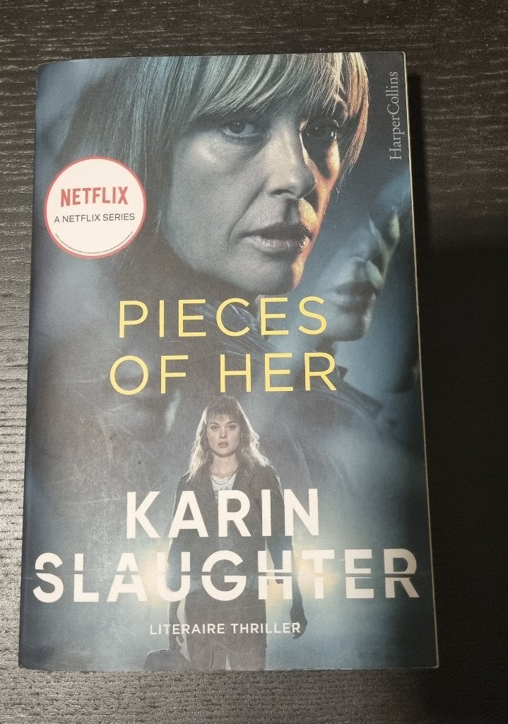 Boek Karin Slaughter - pieces of her, Enlèvement, Karin Slaughter
