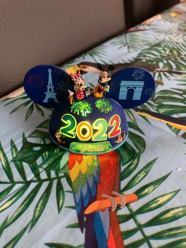 Disney ears ornament 2022 Paris ( met verlichting ), Verzamelen, Ophalen of Verzenden, Mickey Mouse, Beeldje of Figuurtje