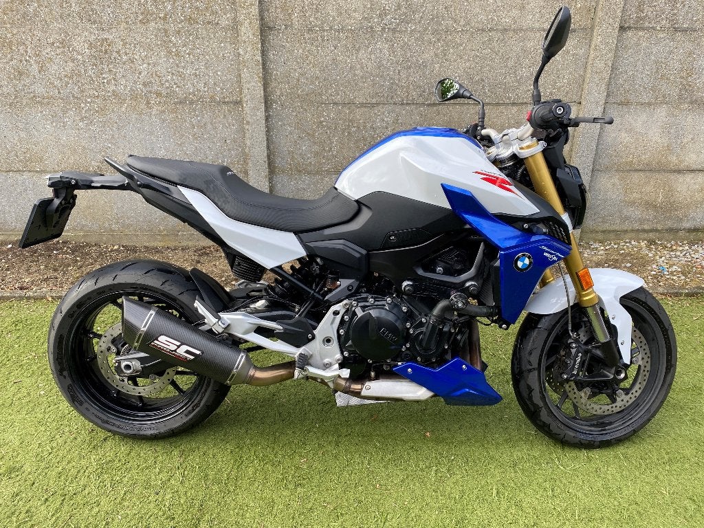 BMW F900R - bj 2022 - ONGEVALVRIJ, Motoren, Motoren | BMW, 2 cilinders, Motorrijbewijs A, Handvatverwarming, Gebruikt