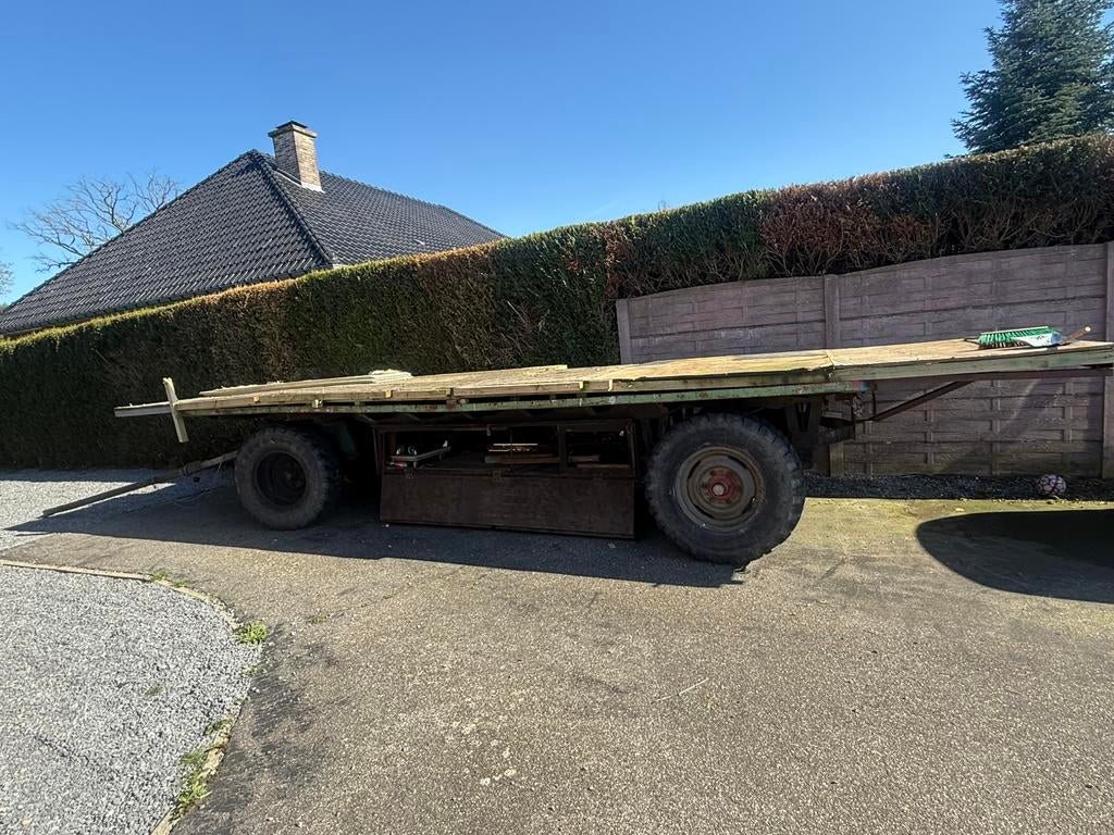 Carnaval-landbouw wagen, Ophalen