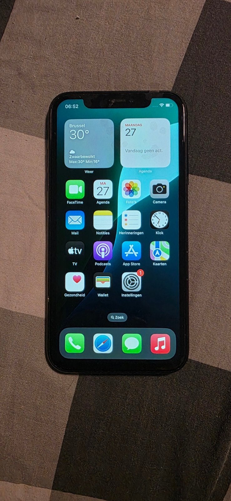 iphone xr 64gb lees beschrijving., Télécoms, Téléphonie mobile | Apple iPhone, Enlèvement ou Envoi, Noir, 64 GB, IPhone XR