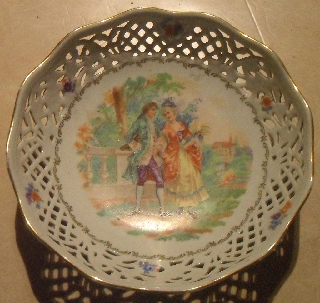 Assiette Bavaria Schuman, Enlèvement ou Envoi