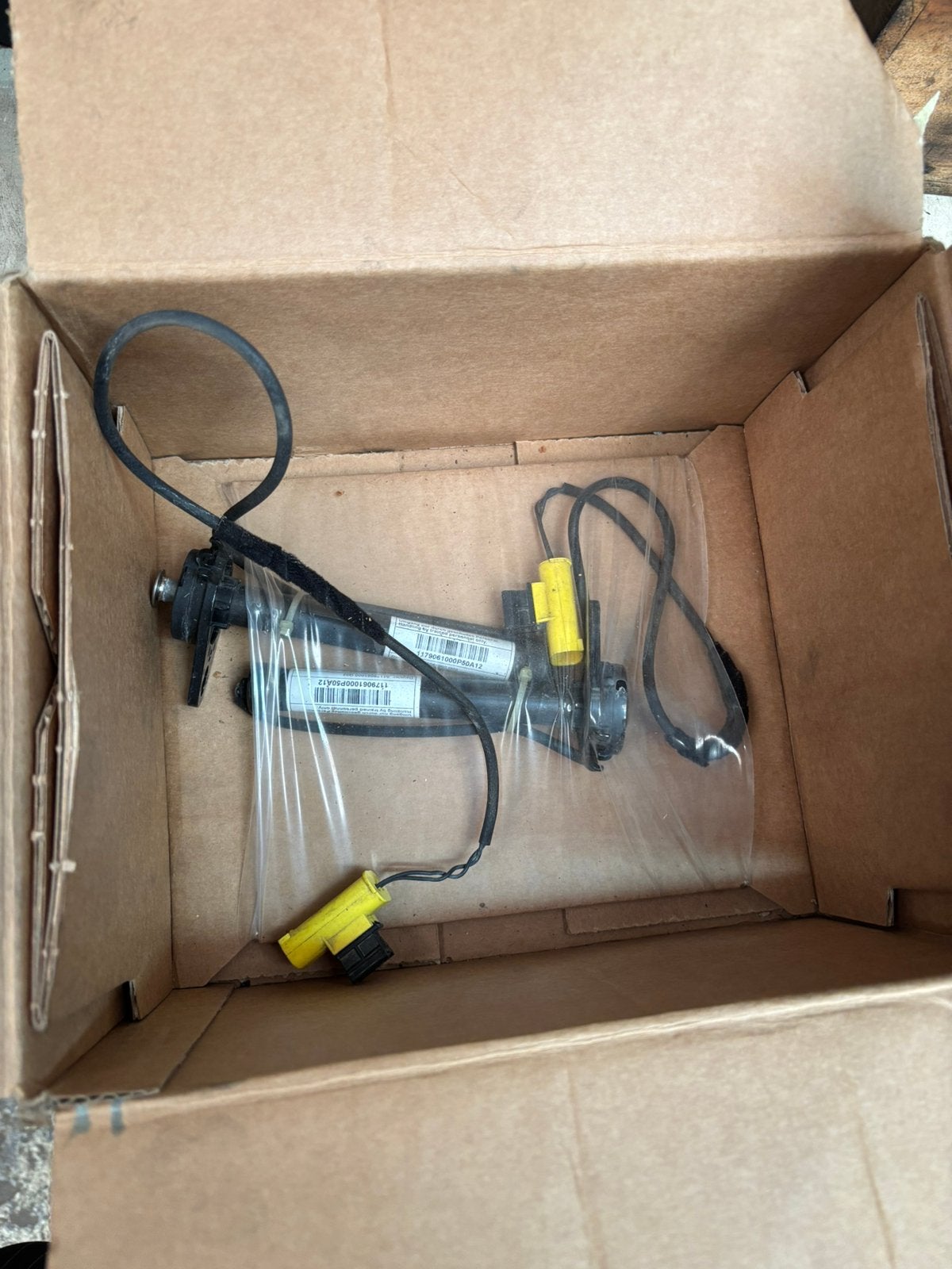 Anti-piéton Airbag Capot Mercedes w176 w177, Enlèvement