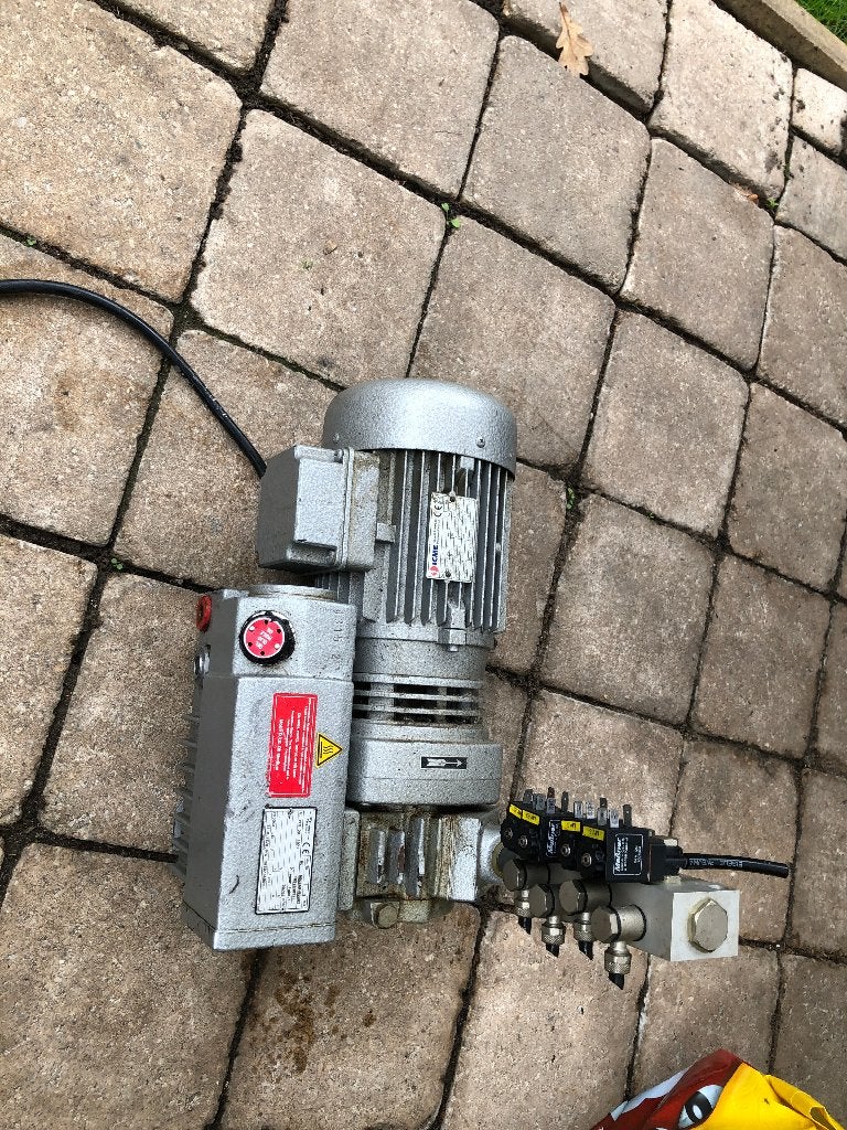 :Rietschle Olie Gesmeerd Rotary Vacuümpomp VCB20(7), Ophalen of Verzenden, Gebruikt, Elektromotor