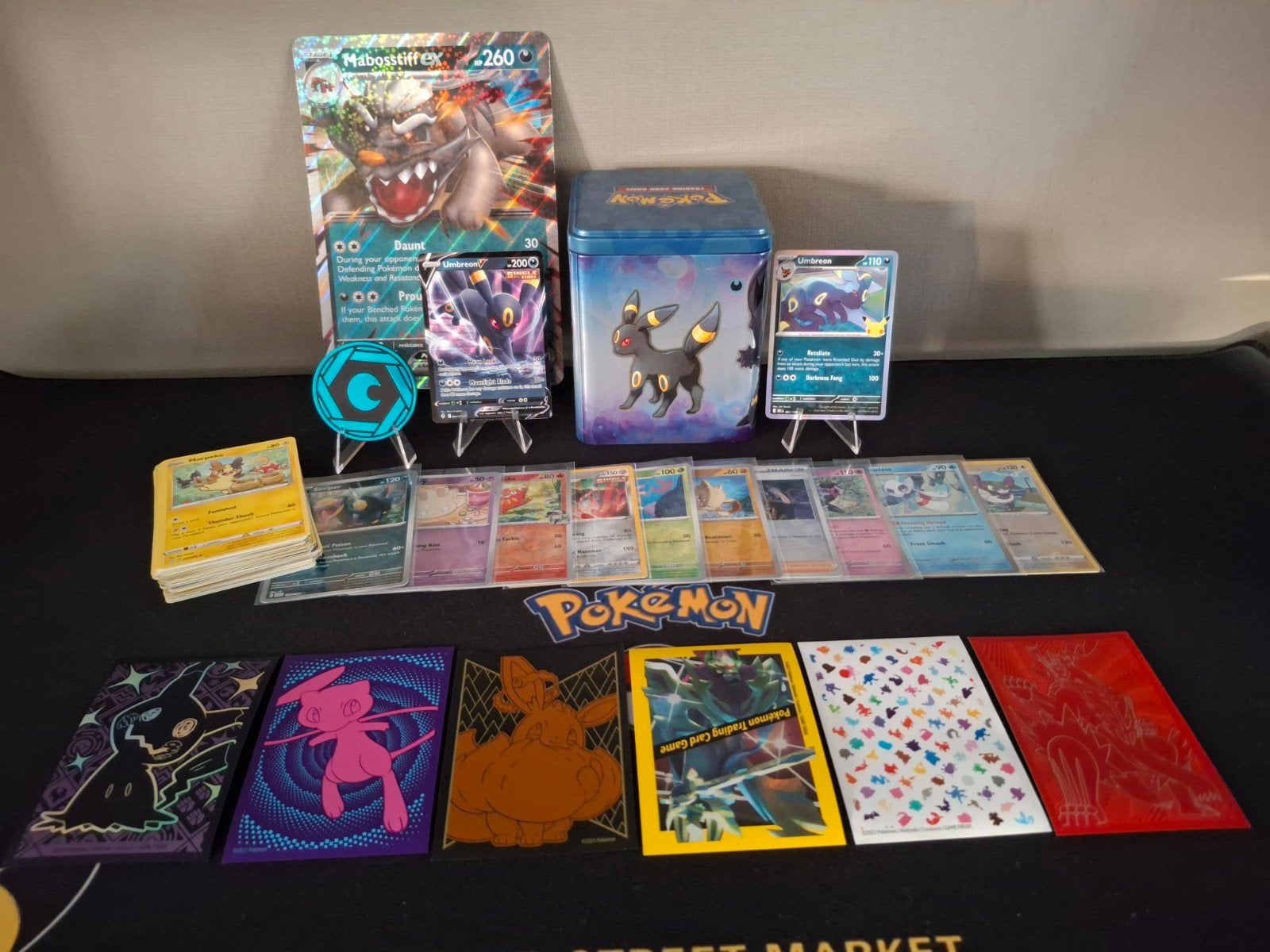 umbreon pokémon set, Hobby en Vrije tijd, Ophalen of Verzenden