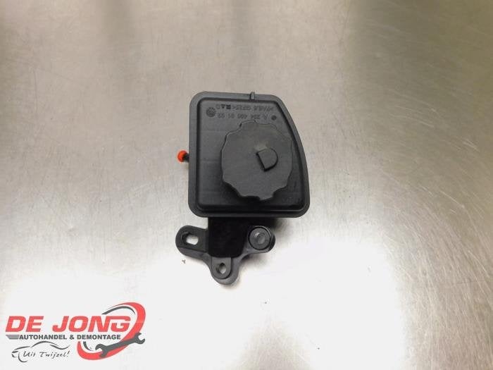 Réservoir d'huile direction assistée d'un Mercedes GLK-Kla, 3 mois de garantie, Utilisé, -, -