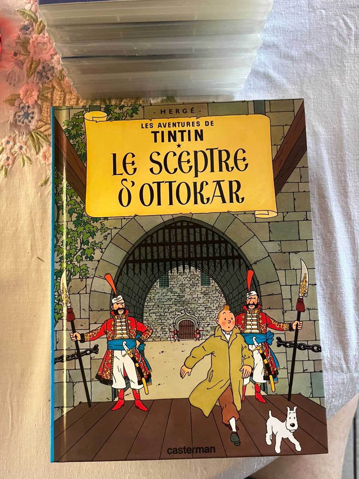 7 livres de TINTIN au format 21cm par 16 cm, Ophalen, Zo goed als nieuw