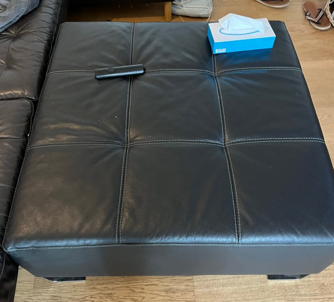 Voetbank poef leder 1x1, Huis en Inrichting, Ophalen, Zo goed als nieuw