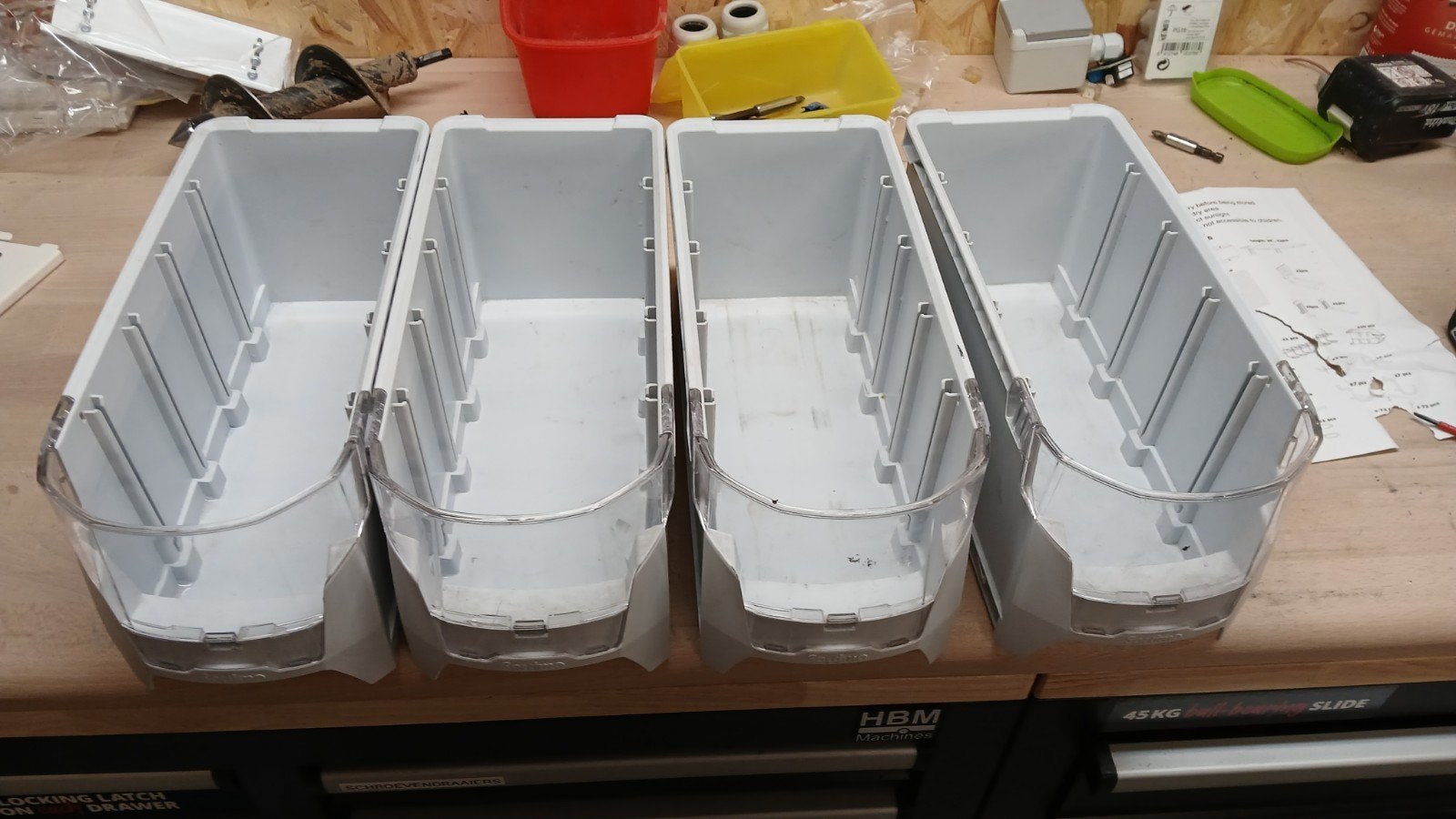 Boîtes de rangement Sortimo, Enlèvement
