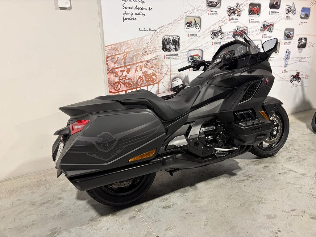 Honda GL 1800 Goldwing DCT bagger splinternieuw met opties, Motos, Tourisme, Entreprise, Plus de 35 kW, 1800 cm³