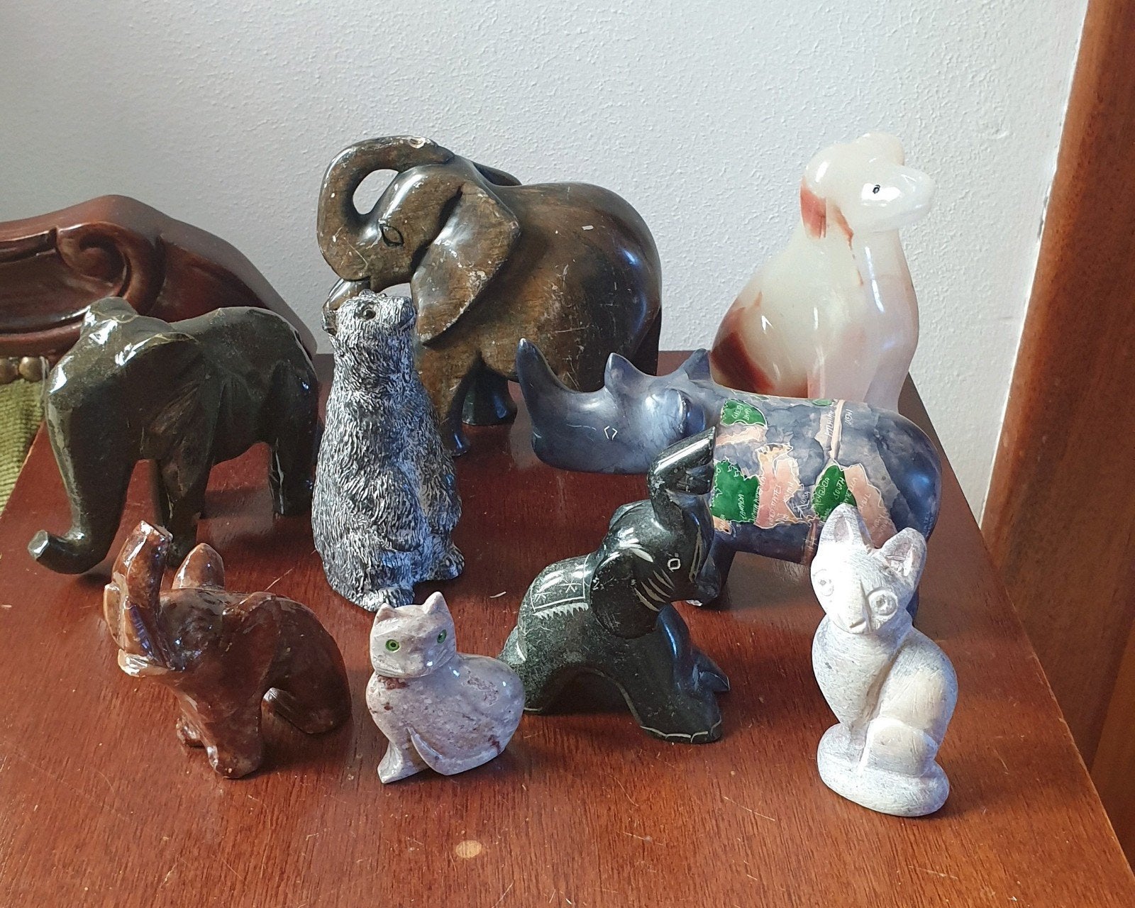 Figurines d'animaux faites de roches., Collections, Enlèvement ou Envoi