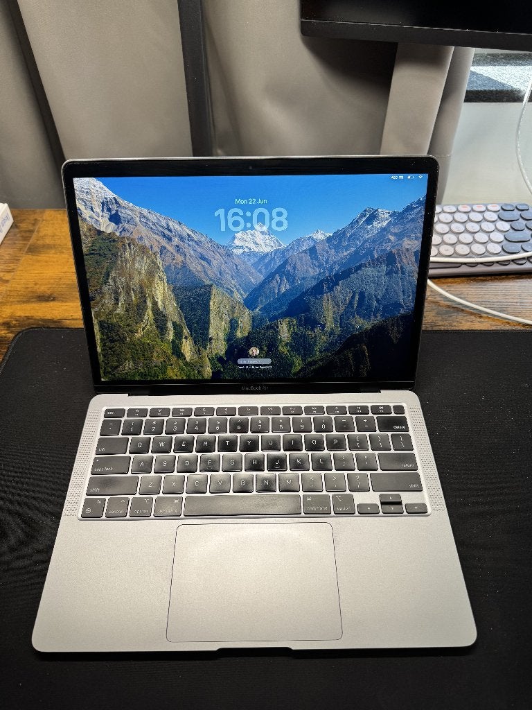 MacBook Air M1 13' 2020 8 Go de RAM/256 Go de mémoire, 256 GB, MacBook, Utilisé, Inconnu