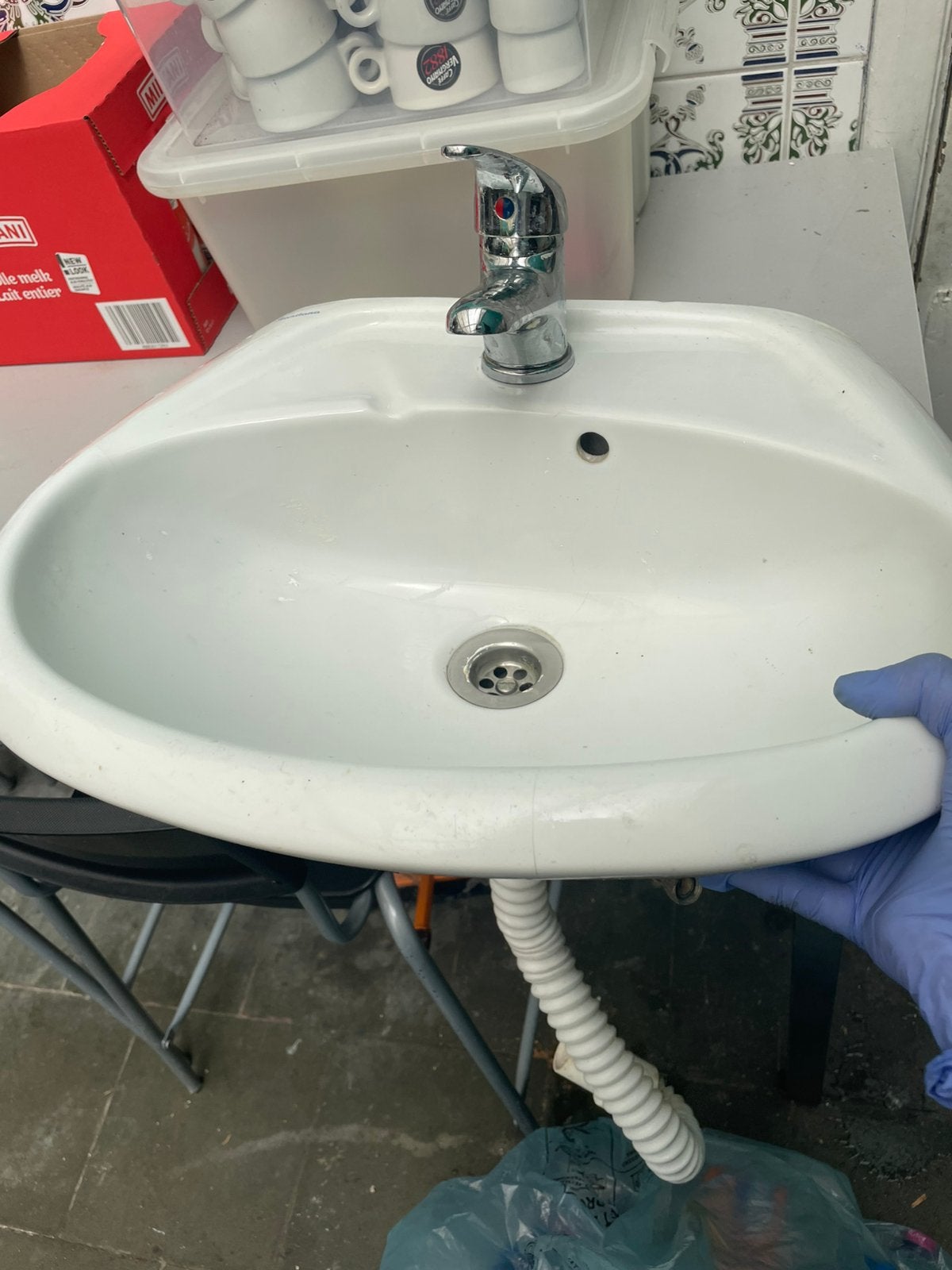 Evier avec robinet, Maison & Meubles, Enlèvement, Utilisé