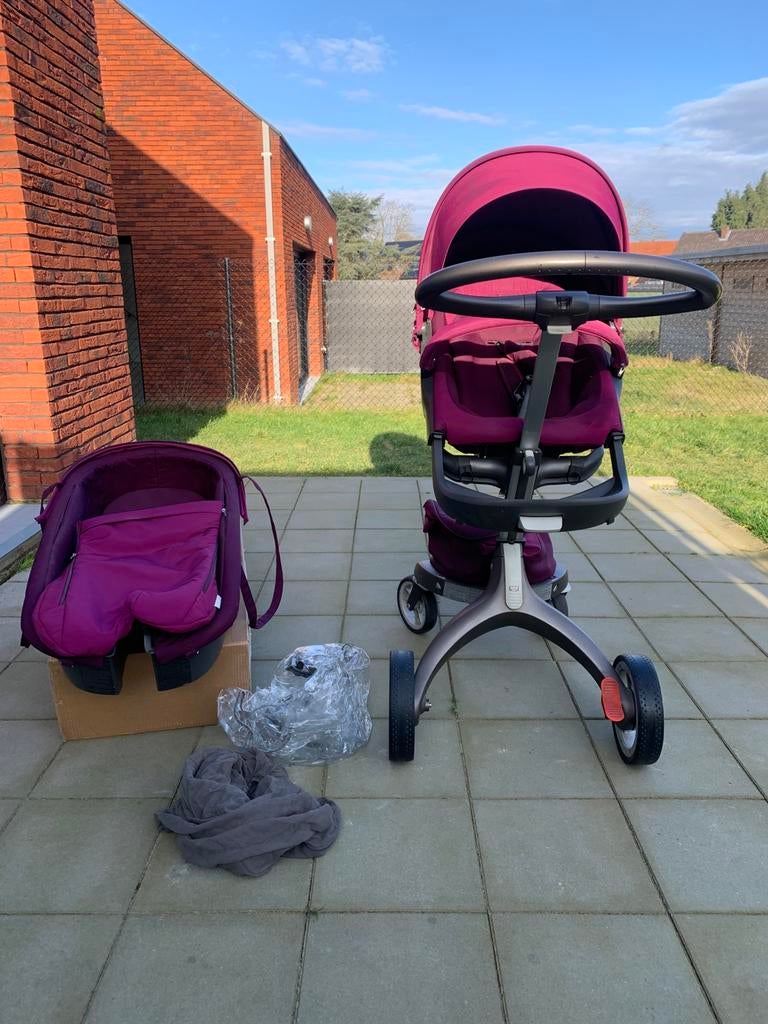 Stokke xplory v4 inclusief draagmand , regenhoes, Kinderen en Baby's, Ophalen, Zo goed als nieuw