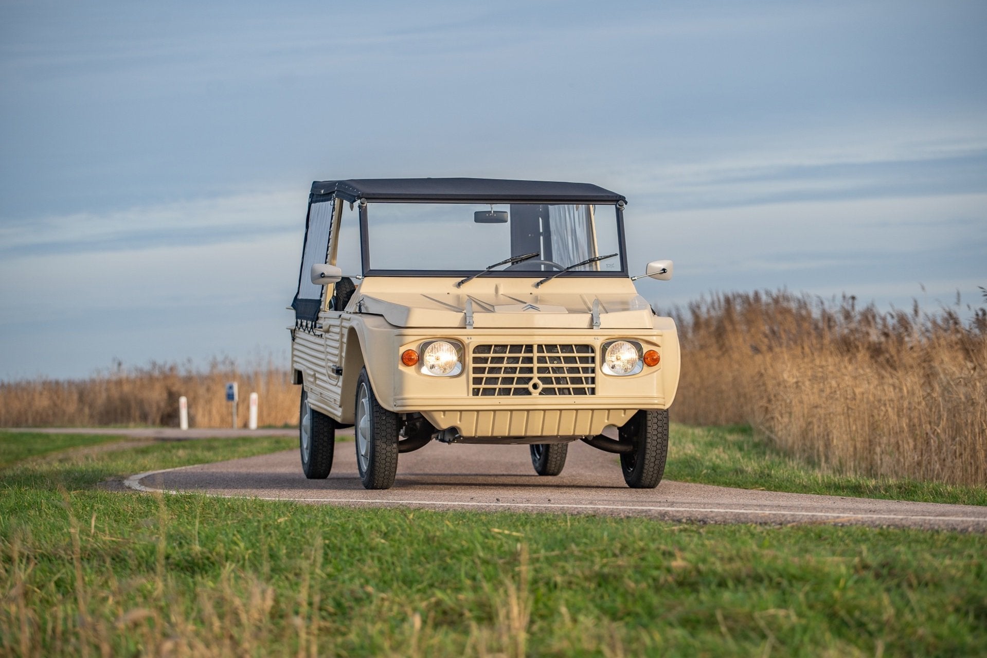 Citroen MEHARI 2 + 2, Auto's, Oldtimers, Voorwielaandrijving, 602 cc, Geel, Bedrijf