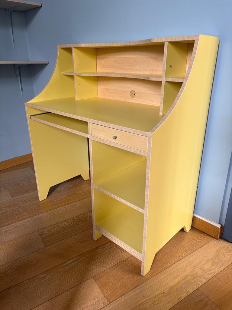 Bureau - GRATIS, Ophalen, Gebruikt