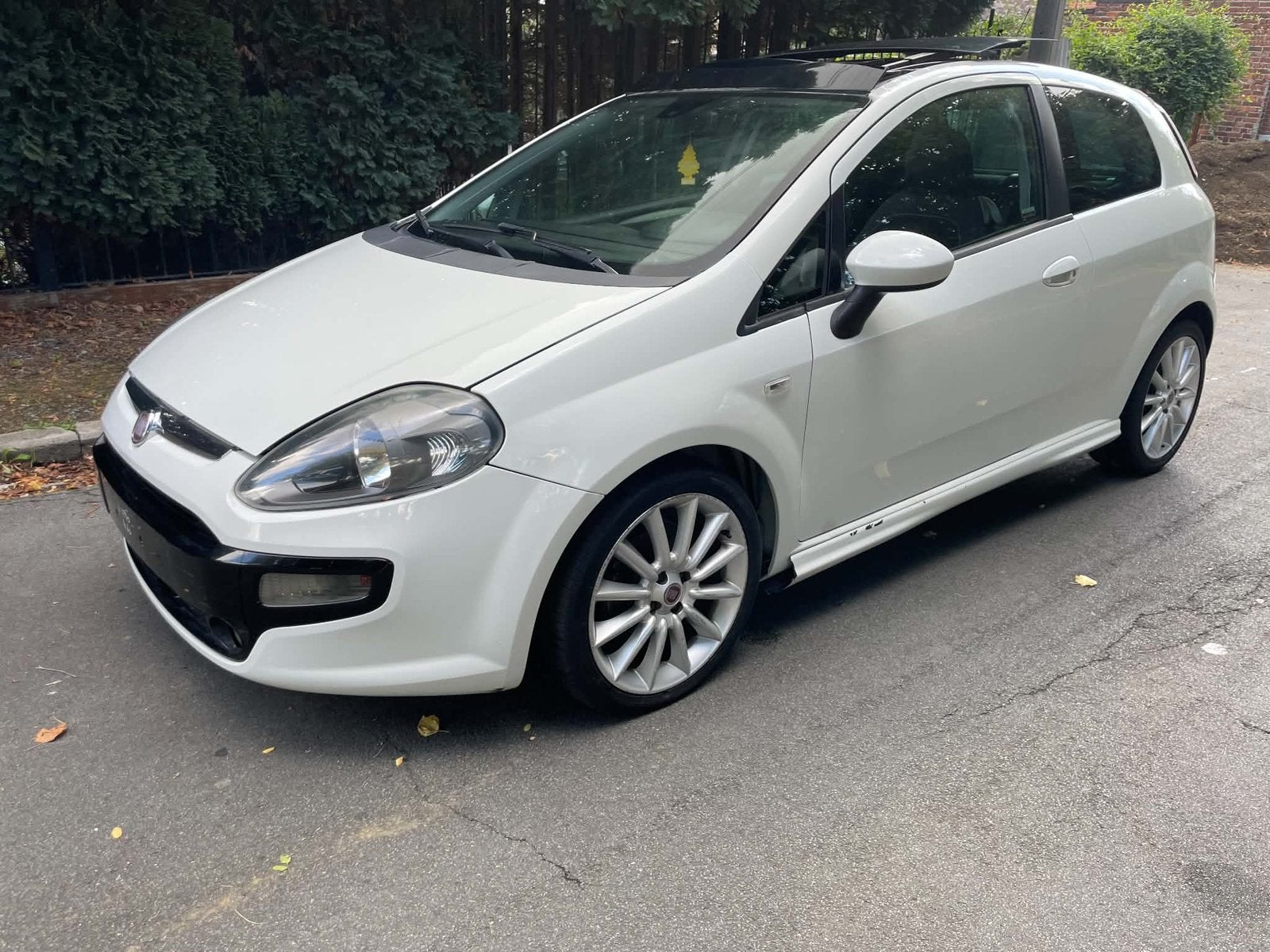 Punto Evo à vendre sur Liège (luik), Autos, Euro 5, Achat, Boîte manuelle, Diesel