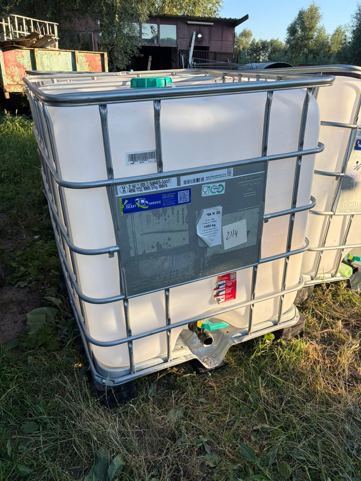 Ibc vaten 1000L 75€ 1 stuk/ 10 vaten, Tuin en Terras, Ophalen, Zo goed als nieuw, Kunststof