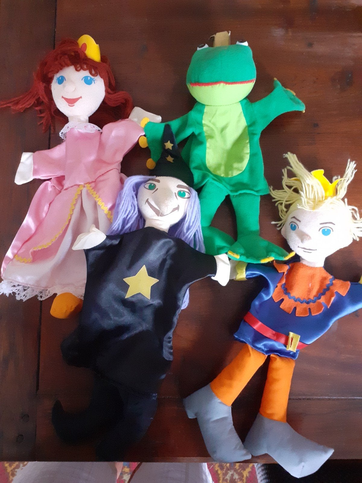 Poppenkastpoppen van de Bijenkorf, Collections, Enlèvement ou Envoi