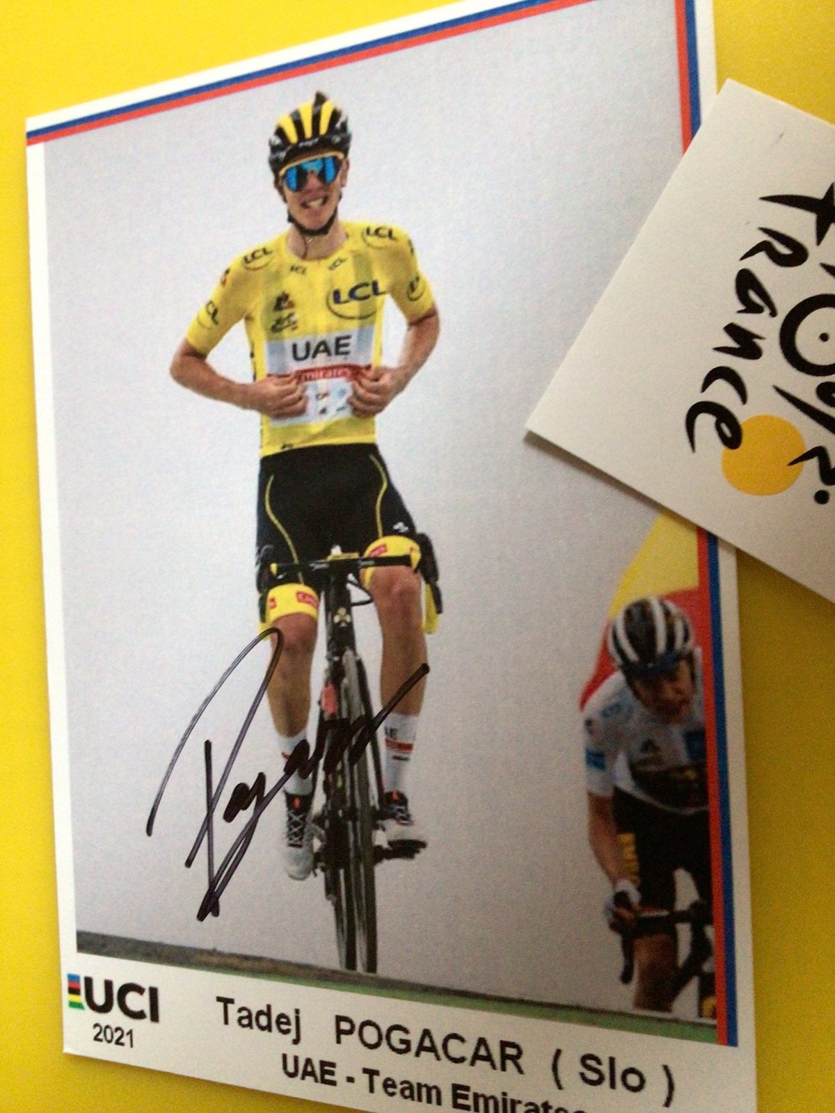 Wielerkaart 2021 tour de france tadej pogacar signe, Sports & Fitness, Cyclisme, Envoi, Comme neuf