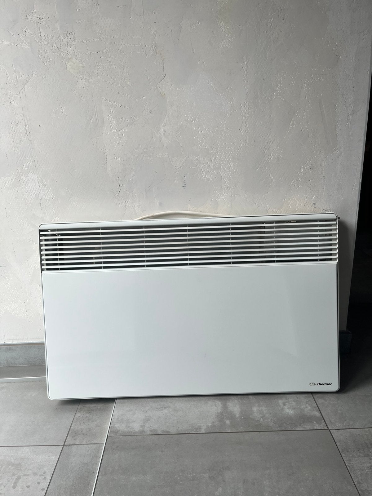 Radiateur électrique blanc, Bricolage & Construction, 800 watts ou plus, Enlèvement, Utilisé, Radiateur