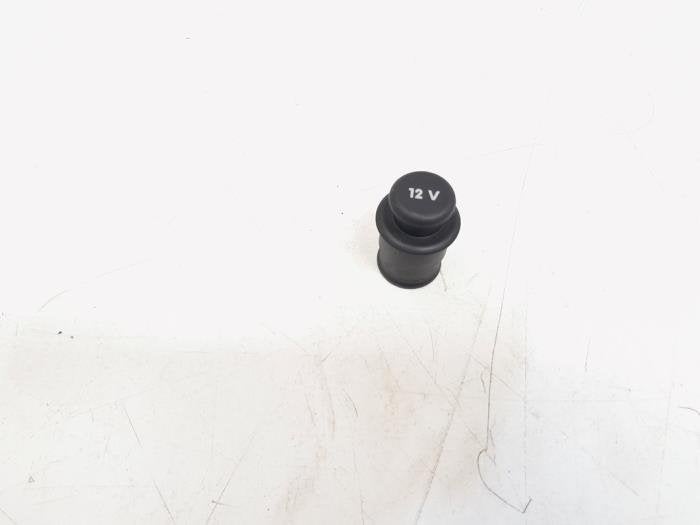 Prise 12 Volts d'un Volkswagen Polo, Volkswagen, -, 3 mois de garantie, Utilisé