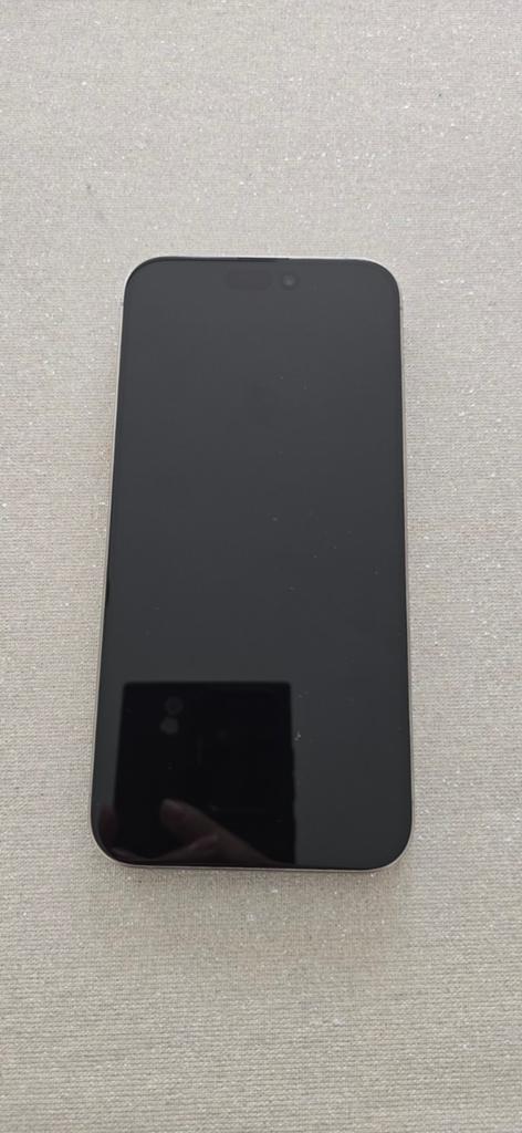 Iphone 15 pro max, Telecommunicatie, Mobiele telefoons | Apple iPhone, Gebruikt, IPhone 15, 84 %, Grijs
