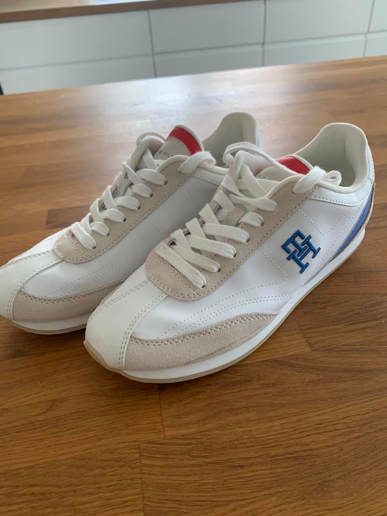 Sneakers maat 39, Ophalen of Verzenden, Zo goed als nieuw, Sneakers