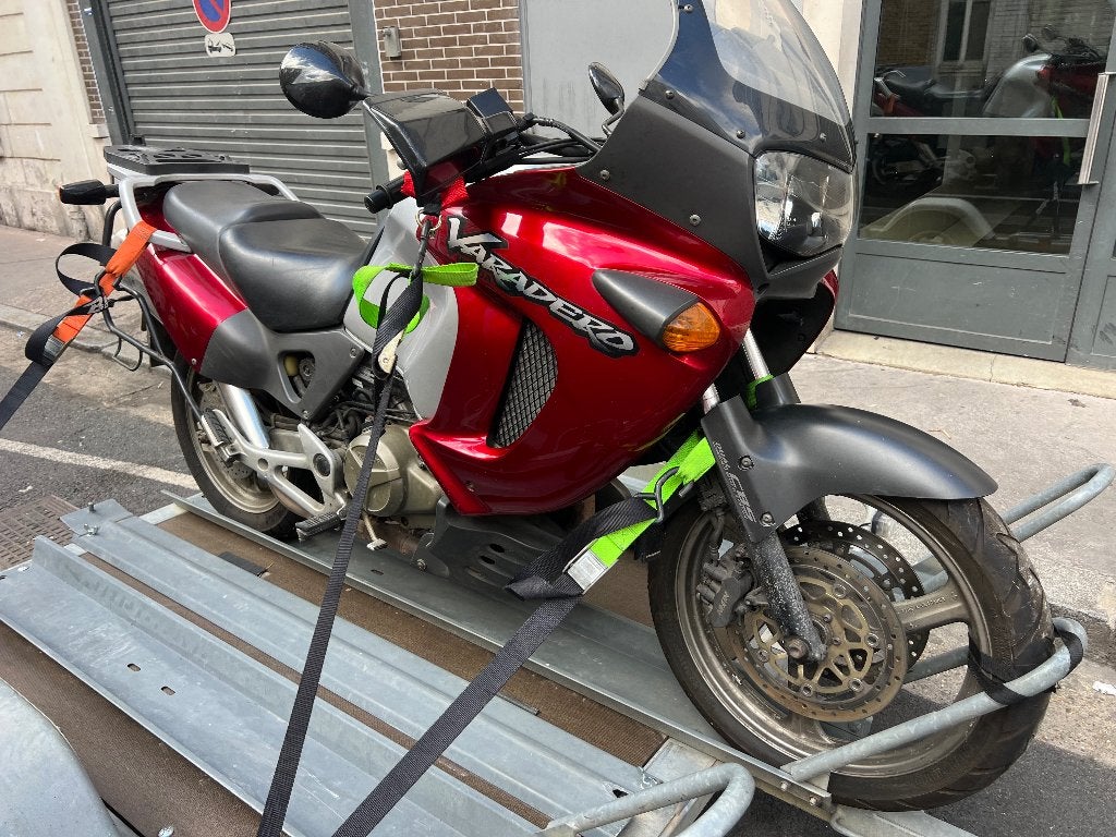 Honda 1000 xl Varadero en pieces, Motoren, Ophalen of Verzenden, Gebruikt
