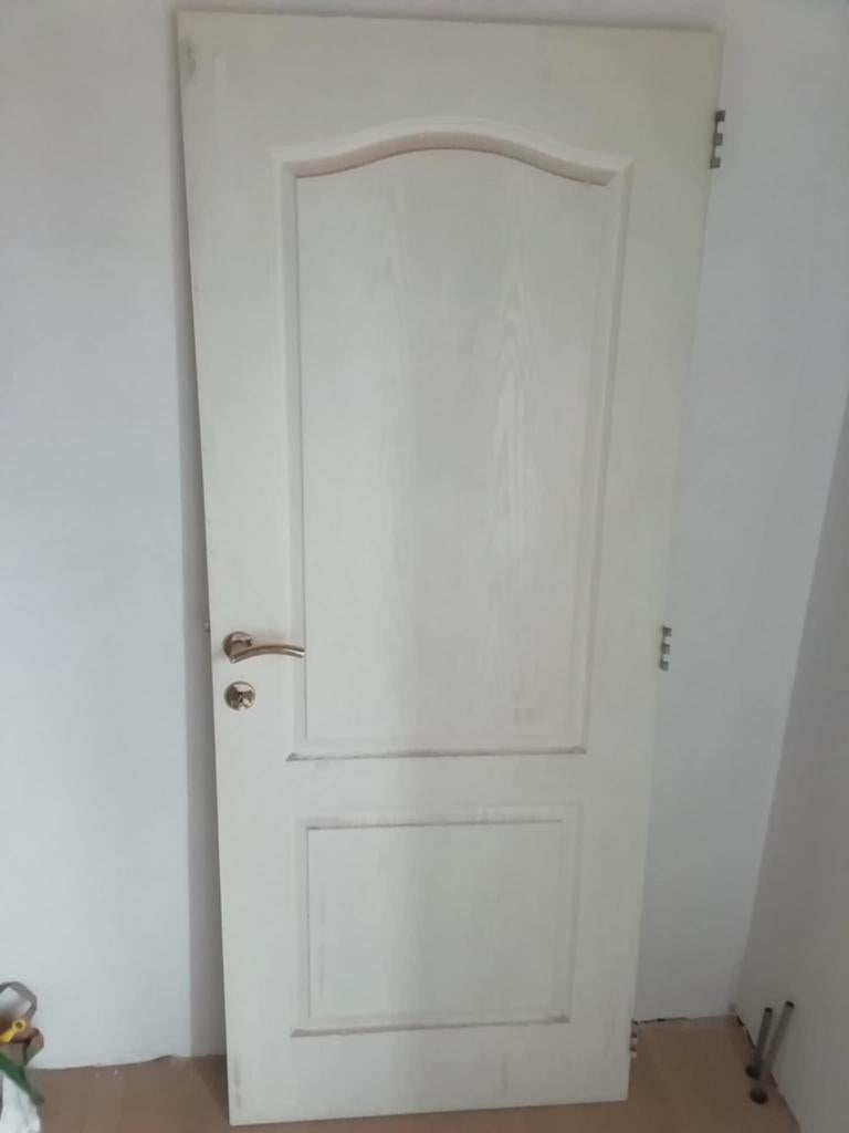 Porte à peindre  longueur 83cm hauteur 2m02, Bricolage & Construction, 75 à 150 cm, Chambranle de porte, Comme neuf, Bois