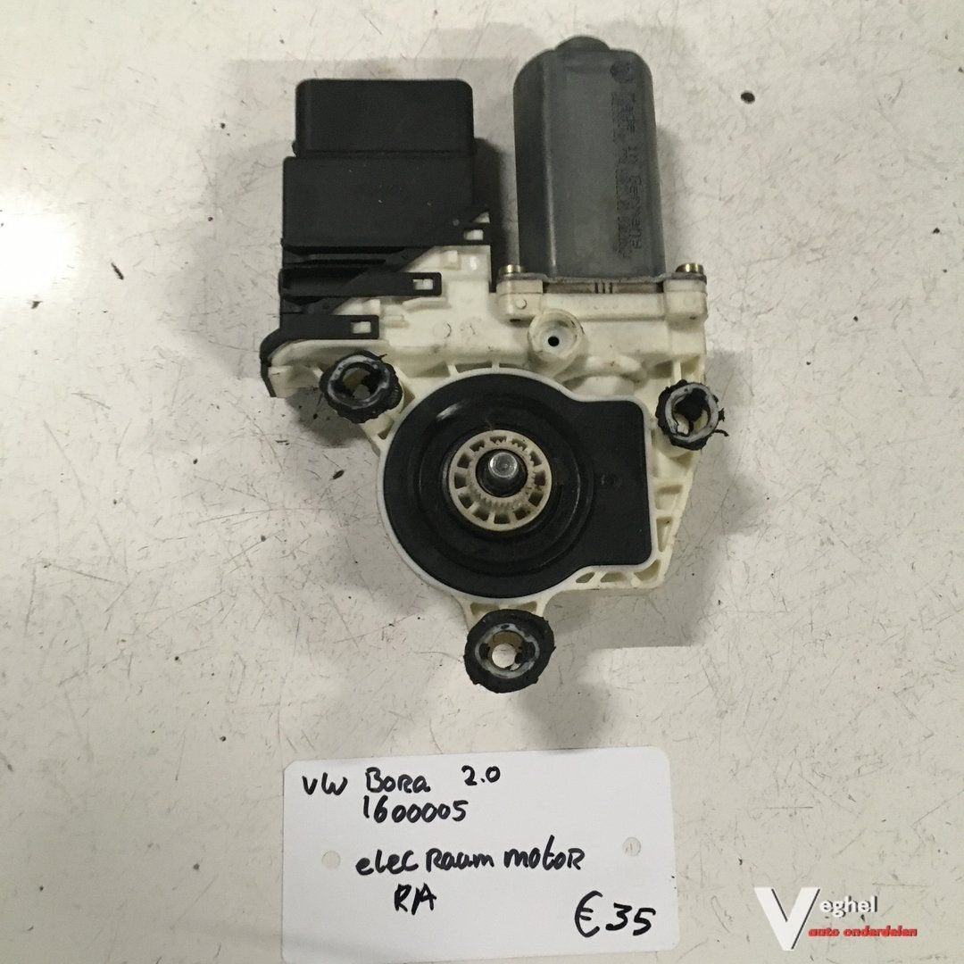 Vw Bora Wagennr 1600005 Raammotor Rechtsachter   1J4 959 812, -, Utilisé, -, -