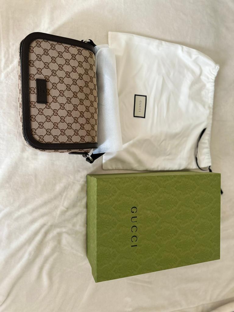Sacoche Messenger Gucci GG, Bijoux, Sacs & Beauté, Enlèvement, Neuf, Beige