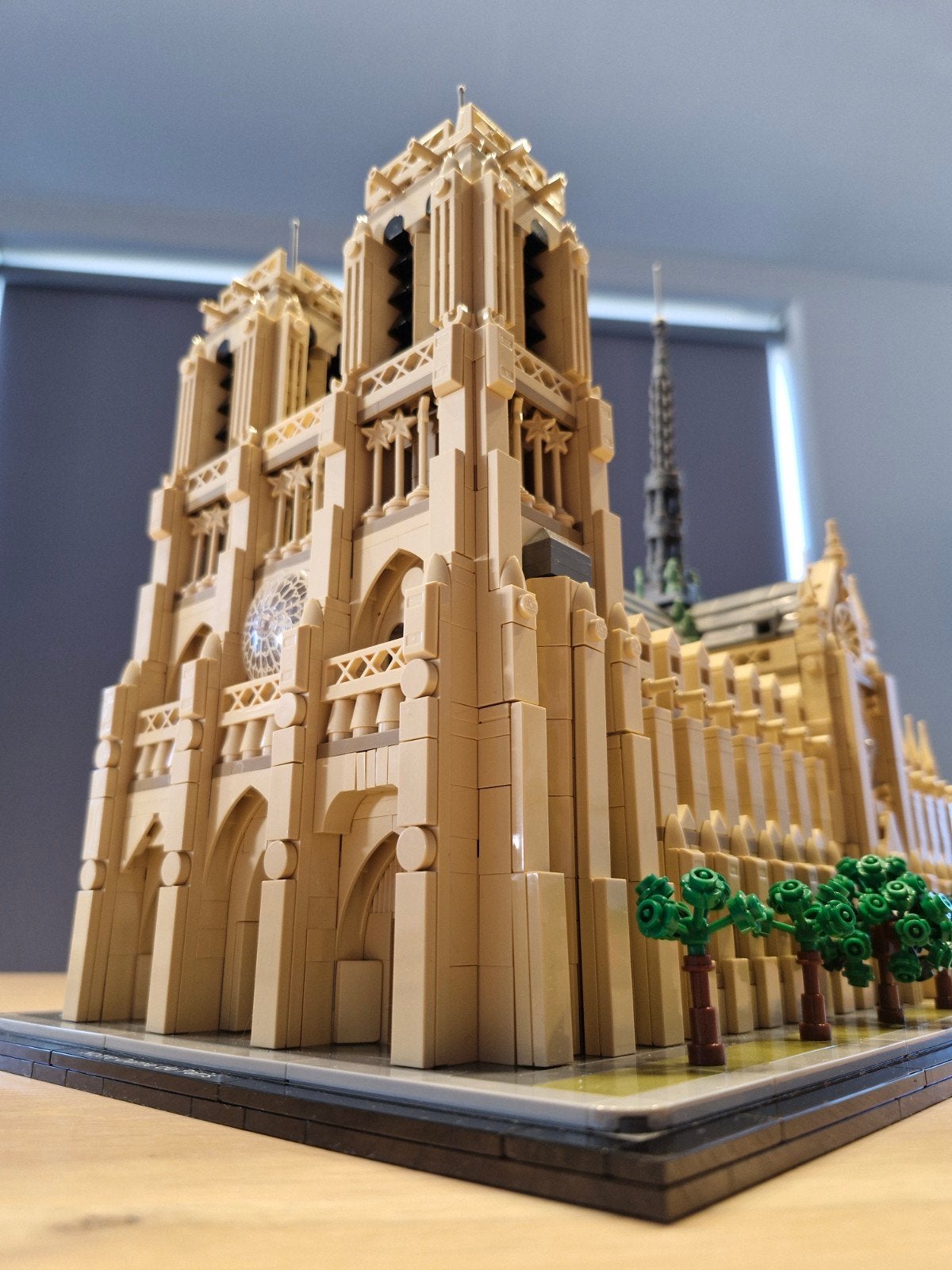 Lego Dame -Notre Dame - 21061, Enfants & Bébés, Lego, Ensemble complet, Architecture, Comme neuf