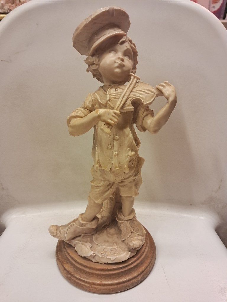 Giuseppe Armani Beeldje – Vioolspelende Jongen (Met schade), Ophalen, 20 - 50 cm, Beeld, Beige
