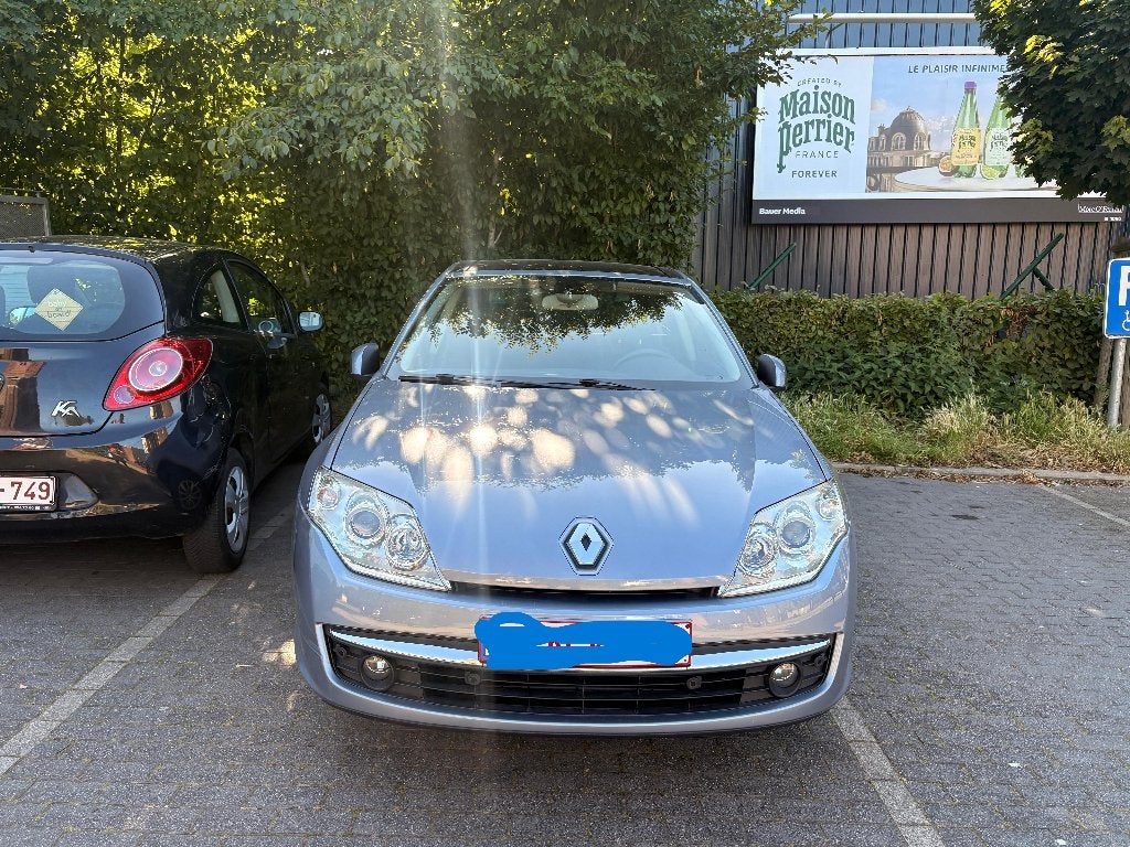 1e eigenaar, Auto's, Renault, Voorwielaandrijving, Laguna, 1995 cc, Zwart