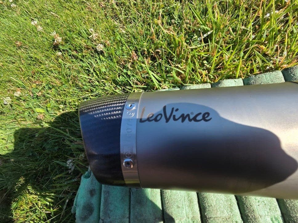 LeovincE demper carbon eindkap 50mm / universele demper

In, Motos, Pièces | Toutes-marques, Enlèvement ou Envoi