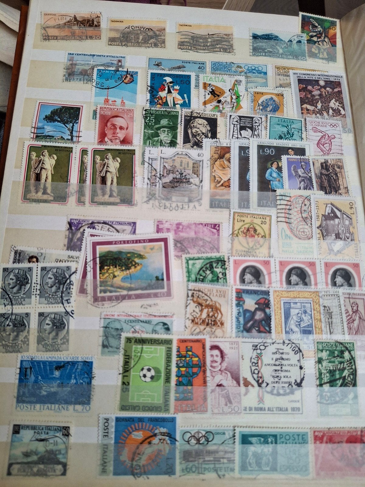 Timbres Italie, Enlèvement ou Envoi
