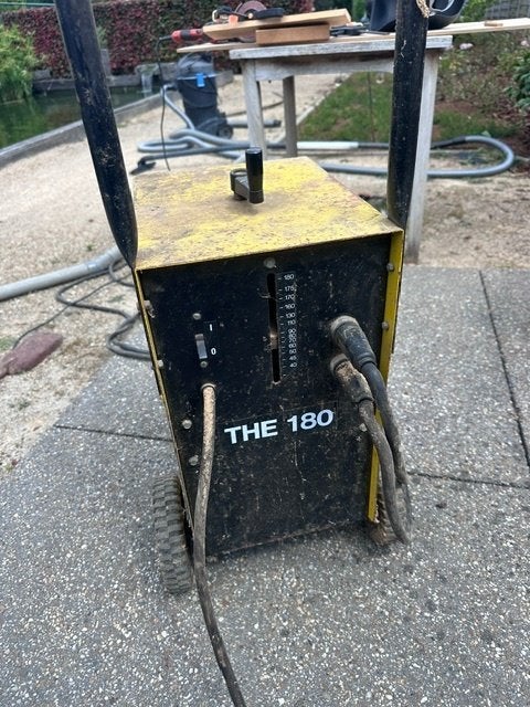 Laspost ESAB THE 180, Doe-het-zelf en Bouw, Ophalen, Gebruikt, 150 tot 250 ampère, Elektroden