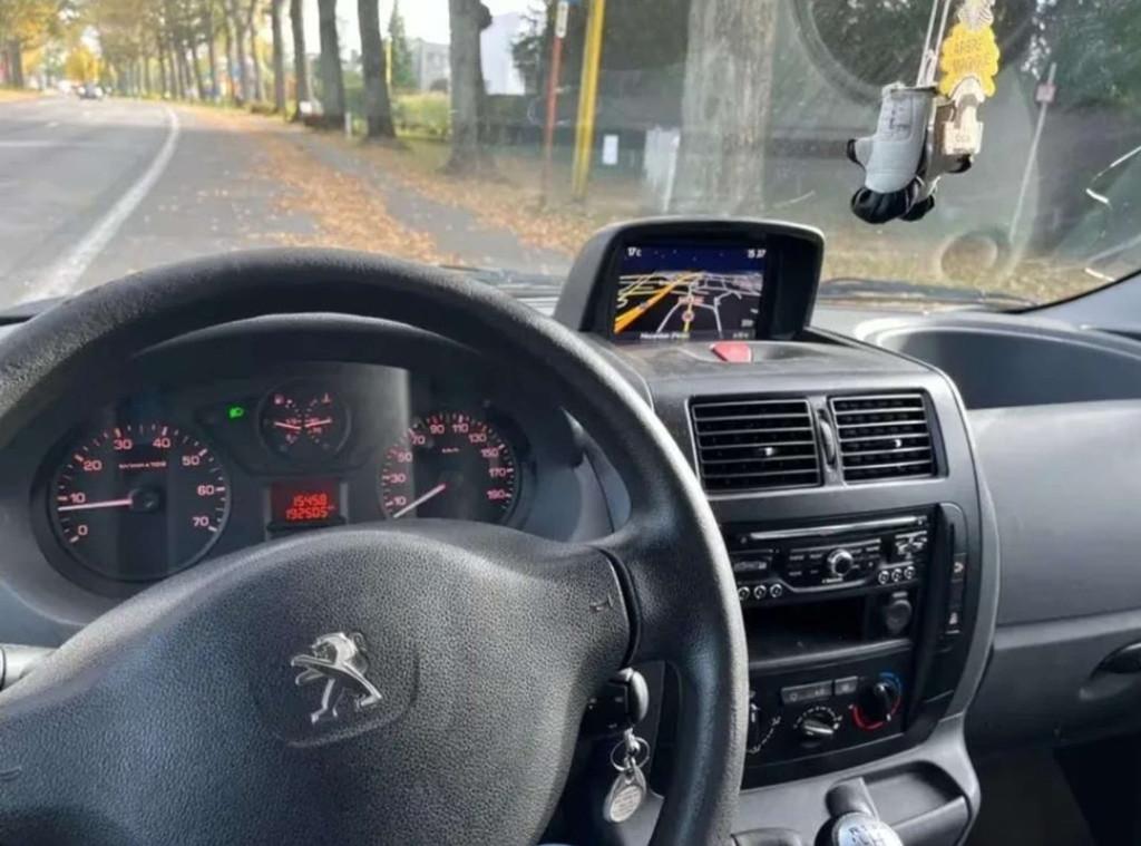 Peugeot expert 2.0Hdi DUBBEL CABINE bj. 2015 Euro 5, Stof, Gebruikt, Sound system, Bedrijf
