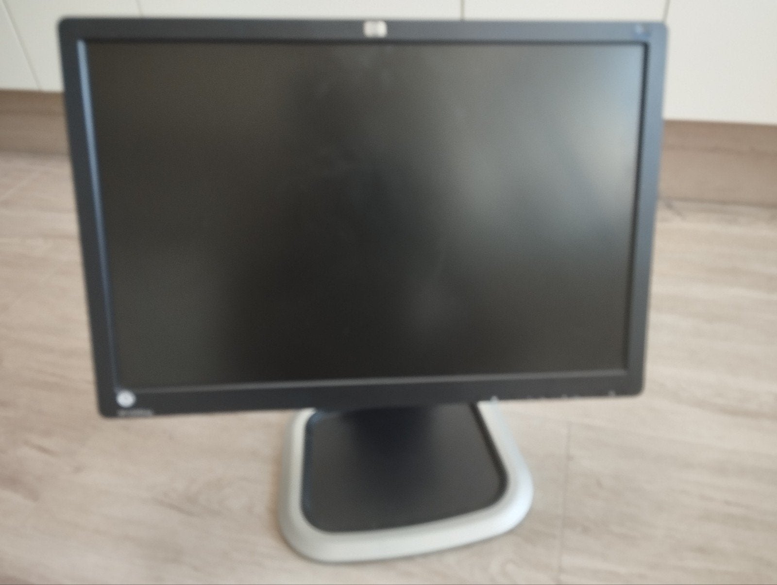 hp 24 inch monitor, Computers en Software, Monitoren, Ophalen