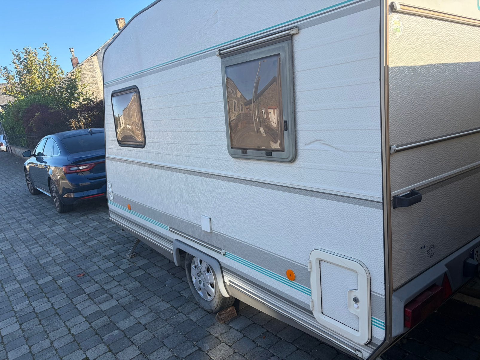 Caravane cavalière années 1991, Particulier