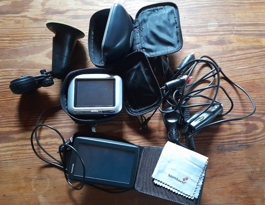 3x   TomTom  GPS, Verzenden, Gebruikt