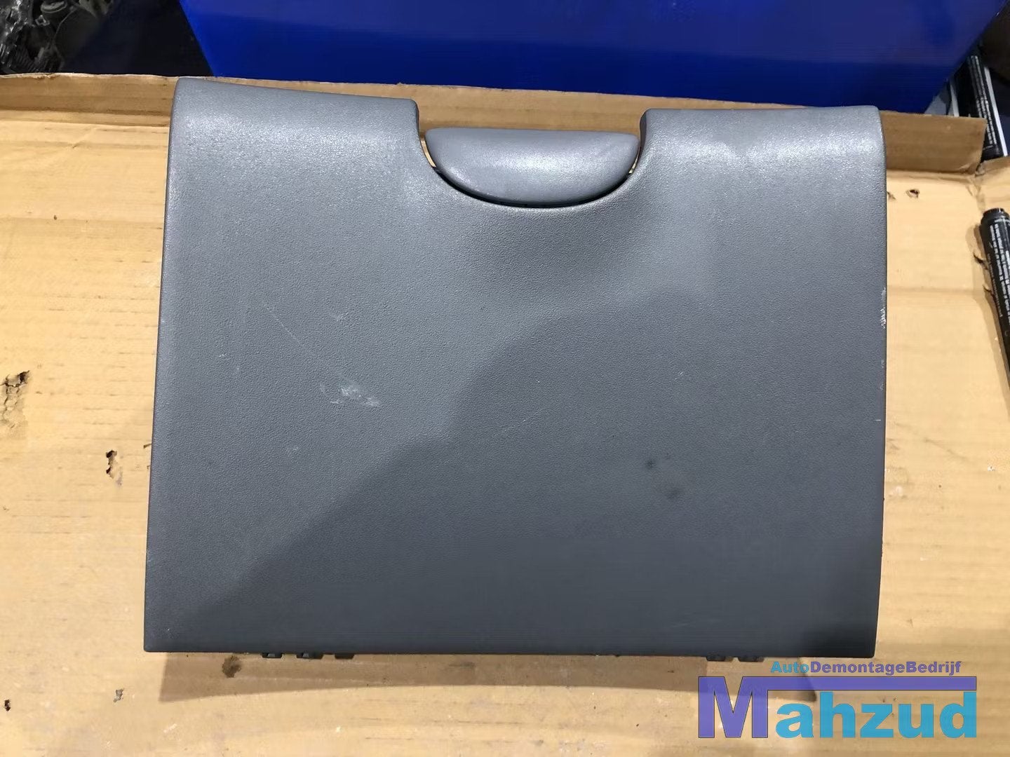 Toyota Yaris VERSO handschoenenkast dashboardkast 1999-2005, Info@toyota.co.jp, Gebruikt, Toyota Motor Corporation, Toyota-Cho 1
471-8571  Toyota City
