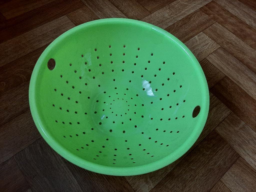 nieuw groot pvc vergiet dia 30 cm fris groen van kleur, Ophalen of Verzenden, Nieuw, Groen