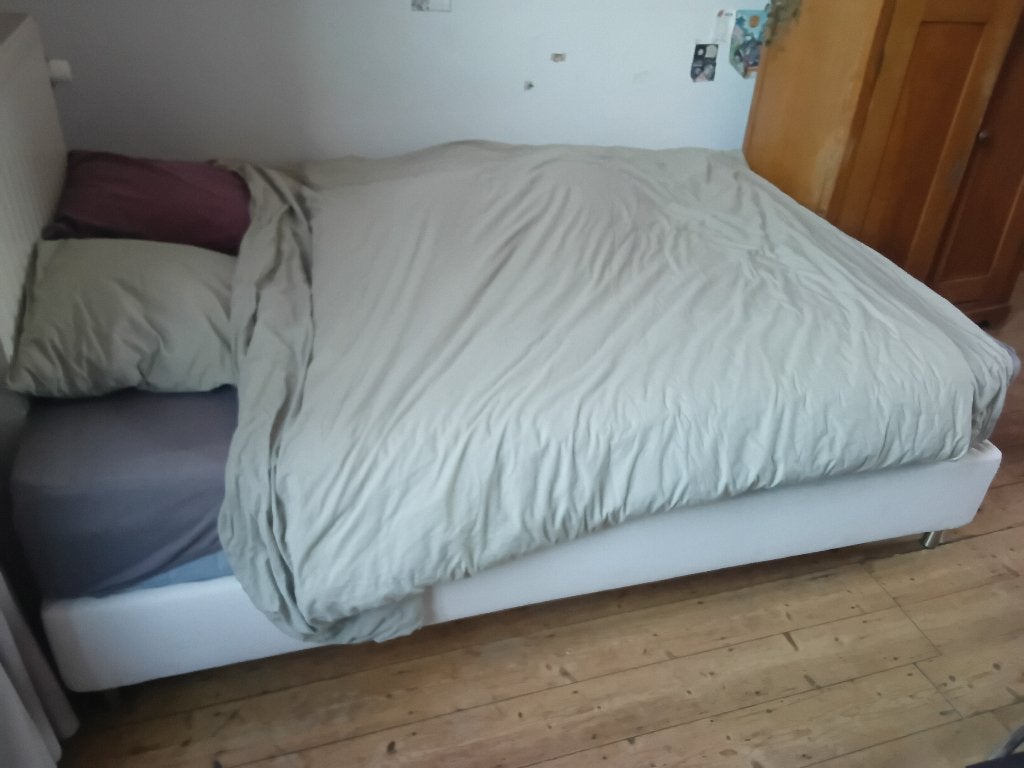 bed ikea 140x200 gratis, Ophalen, Wit, 140 cm, Zo goed als nieuw