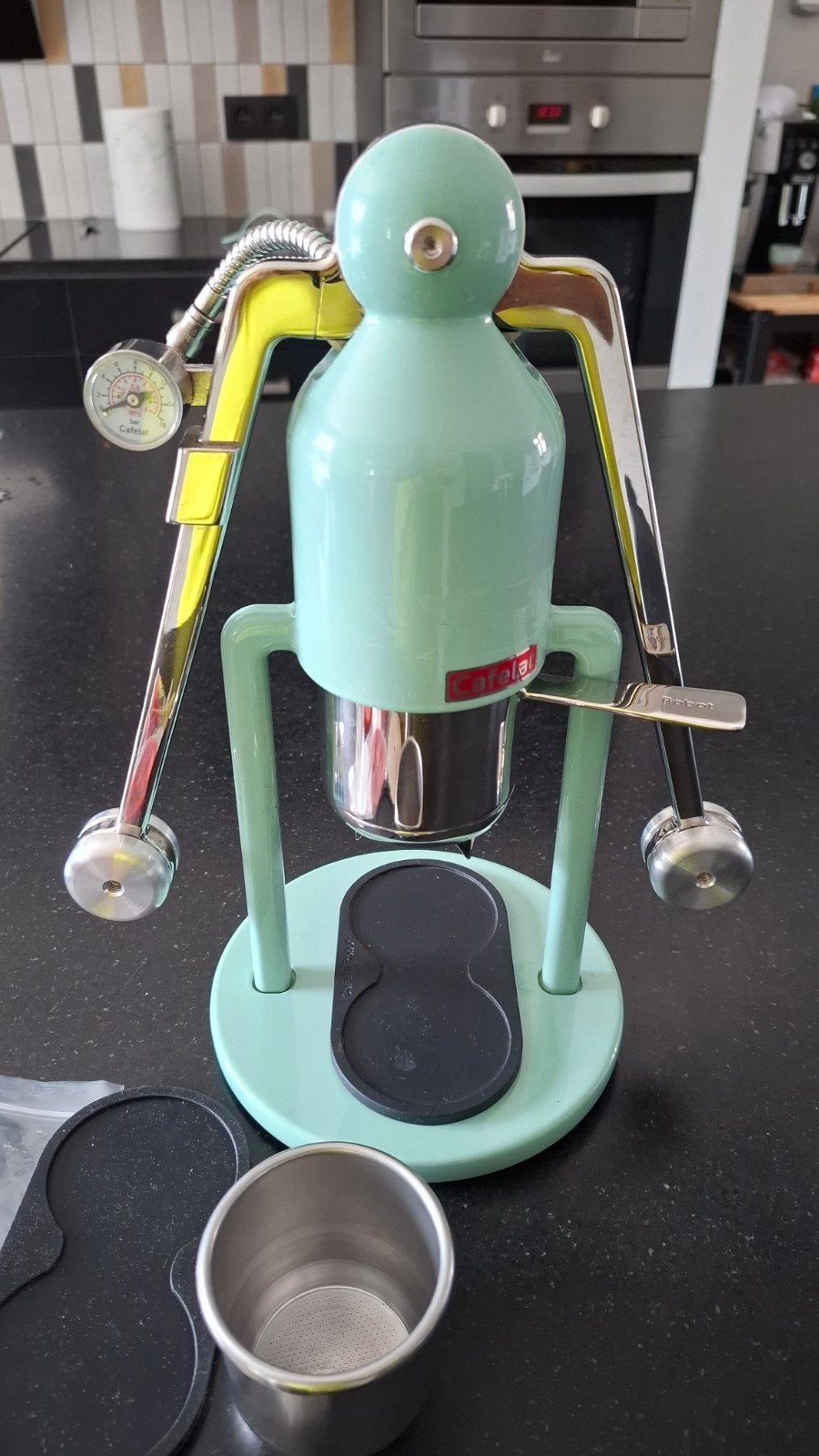 Cafelatrobot Barista, Enlèvement ou Envoi, Utilisé, Machine à espresso, Café moulu