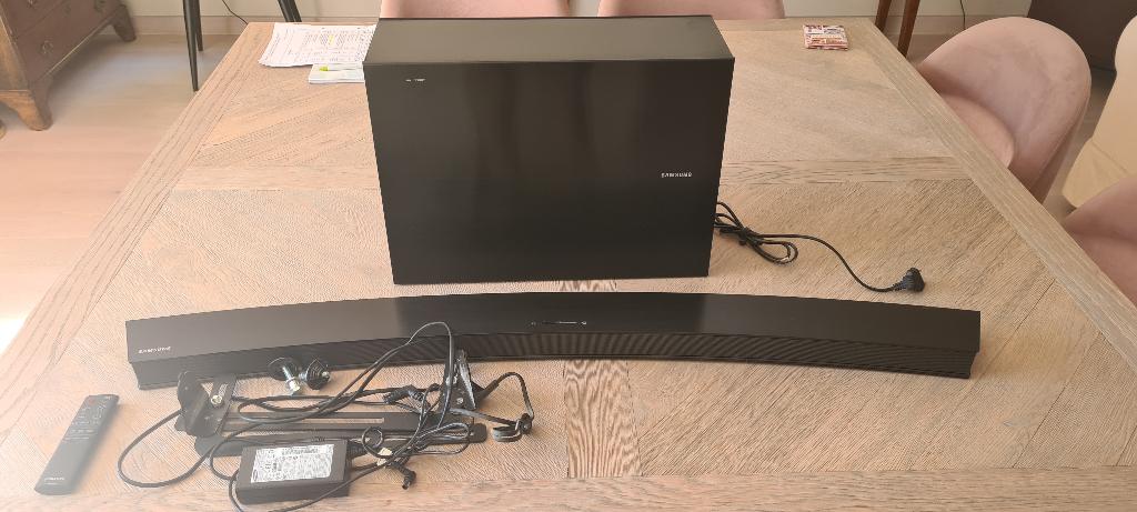 HW-J6500 Curved Soundbar 6.1 Zwart, Enlèvement, Bluetooth, Comme neuf