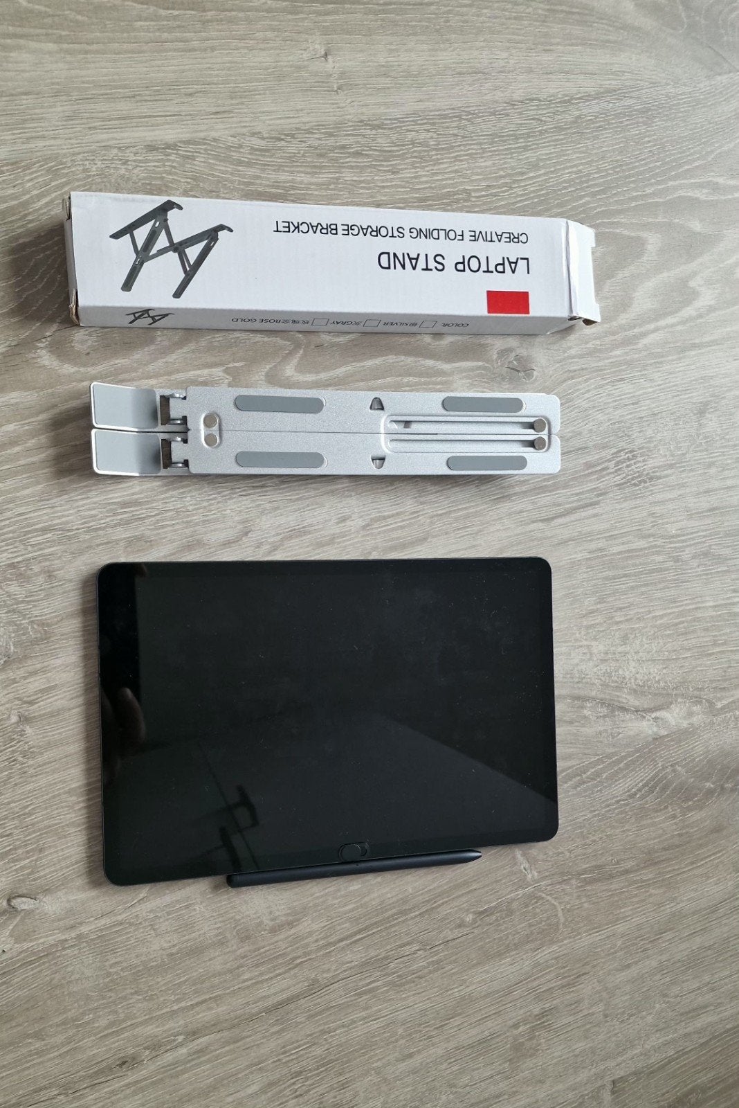Verstelbare laptop/ iPad/ Tablet Standaard- Houder, Computers en Software, Accesspoints, Nieuw, Ophalen