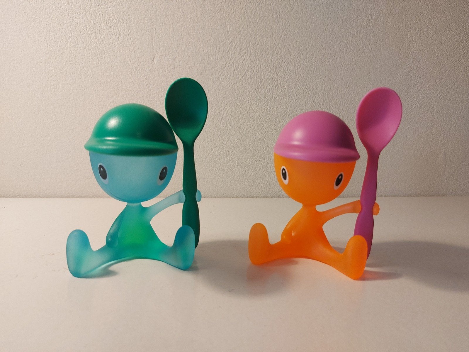 Alessi 2 eierdopjes, Huis en Inrichting, Keuken | Keukenbenodigdheden, Ophalen of Verzenden, Alessi